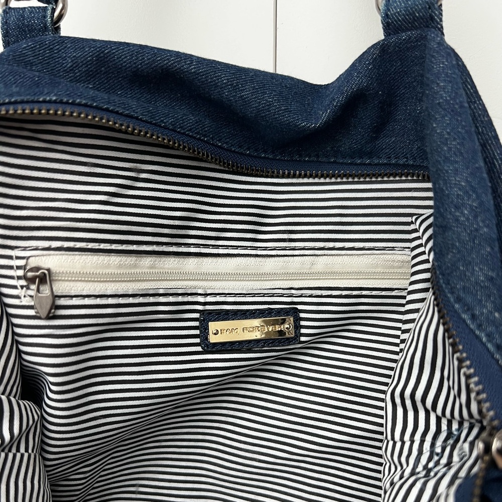 Stylish Denim Shoulder Bag with Embroidered Patches - Picture 11 of 13